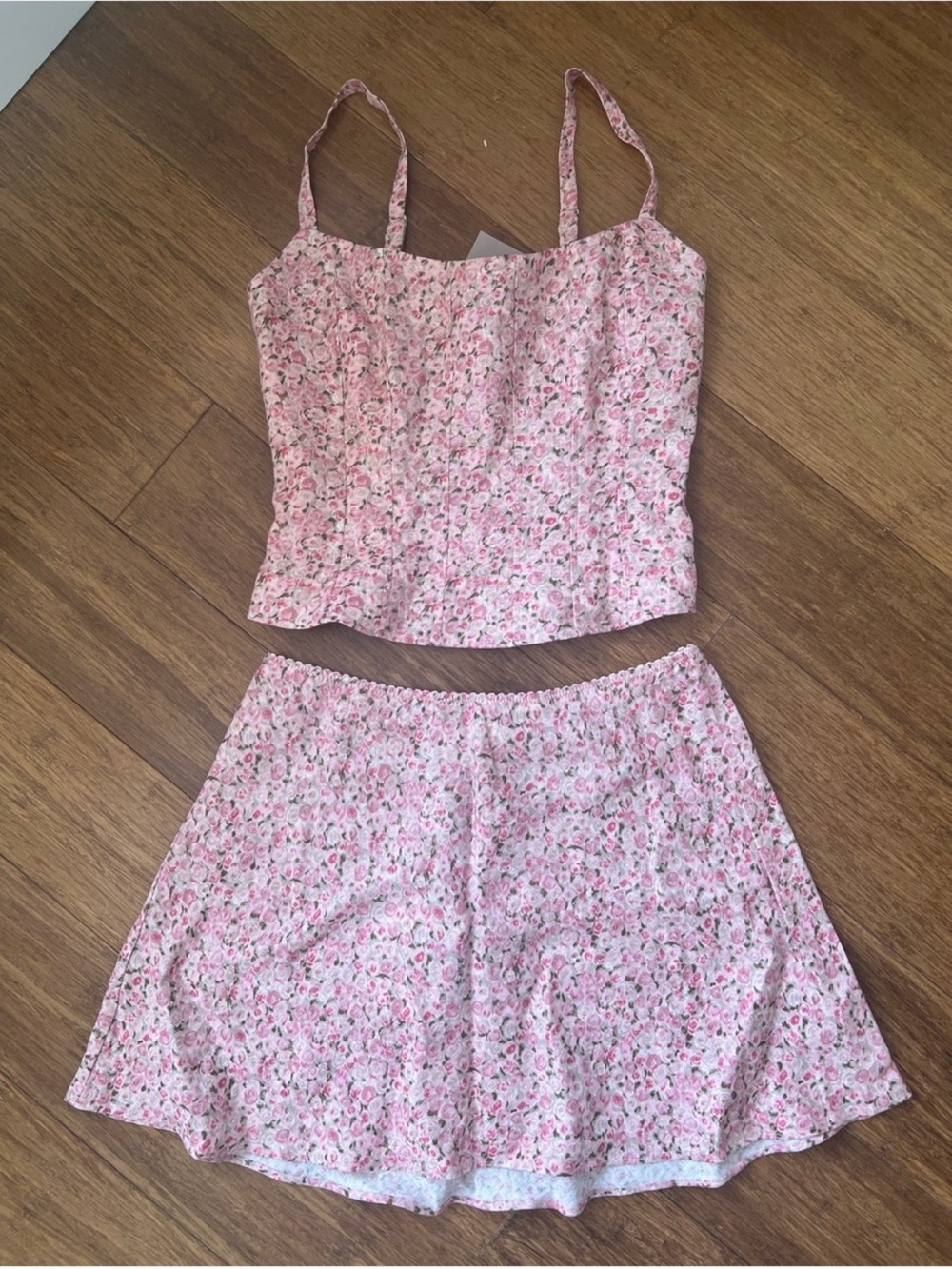 Reformation 🌻 SET 🌻 Linen Floral Crop Top & Skater Skirt Size 4 & M